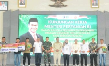 Kunjungan Kerja Menteri Pertanian RI Dalam Rangka Peningkatan Produksi Pangan Nasional Melalui Oplah Dan Brigade Pangan