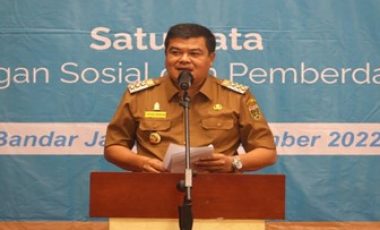 Bupati Lampung Tengah Menghadiri dan Membuka Acara Rapat Koordinasi Pendataan Awal Registrasi Sosial Ekonomi 2022