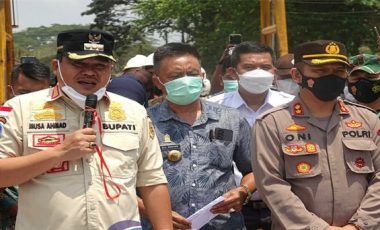 Upaya Bupati Lampung Tengah Dalam Menangani Aksi Mogok kerja di PT GMP